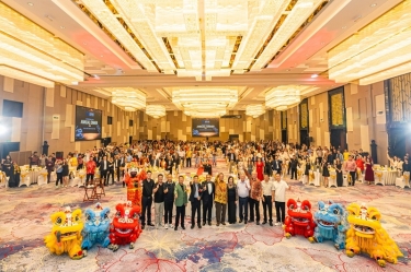 跃启2026！Z6官网纸业全资子公司Z6官网控股（马）年会盛典璀璨开放